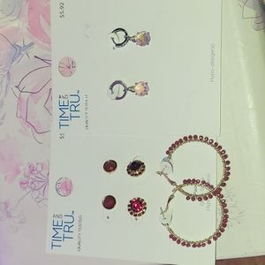 Time and Tru jewerly earring sets